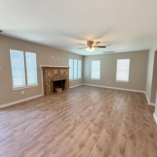 2222 16th St in Lubbock, TX - Building Photo - Building Photo