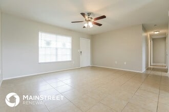 3850 Pan American Blvd in North Port, FL - Building Photo - Building Photo