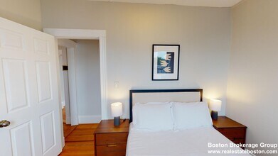 123 Boston St, Unit 1 in Boston, MA - Building Photo - Building Photo