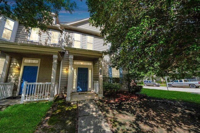 property at 23859 Pebworth Pl