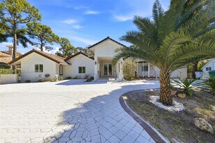 6344 NW 74th Terrace in Parkland, FL - Building Photo