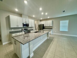 1813 Everson St in Bradenton, FL - Building Photo - Building Photo