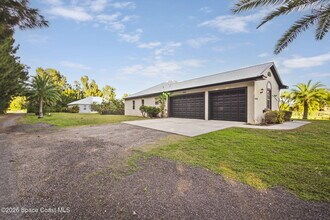 6800 McGruder Rd in Merritt Island, FL - Building Photo - Building Photo