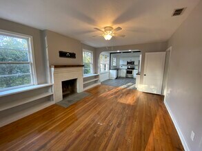 1445 Rensselaer Ave in Jacksonville, FL - Foto de edificio - Building Photo