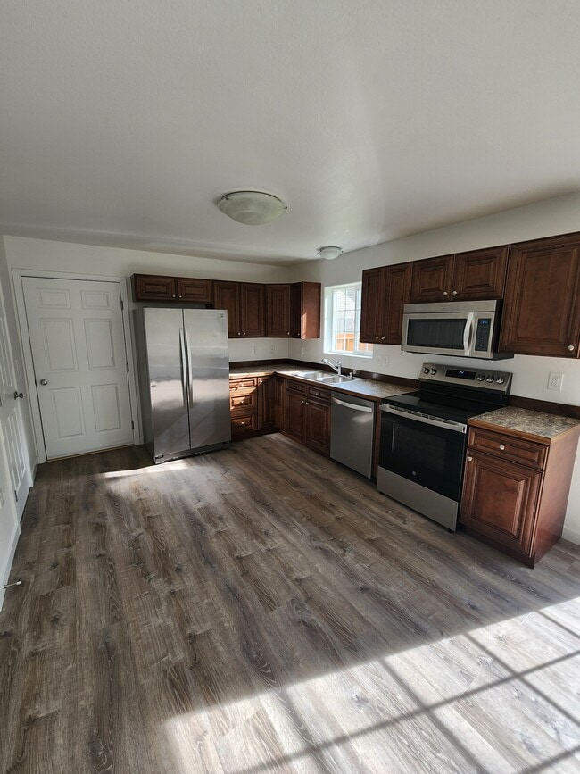 4038 W Marble Way in Wasilla, AK - Building Photo - Building Photo