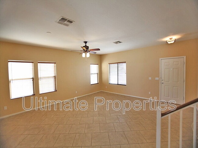 2334 W Spencer Run in Phoenix, AZ - Building Photo - Building Photo