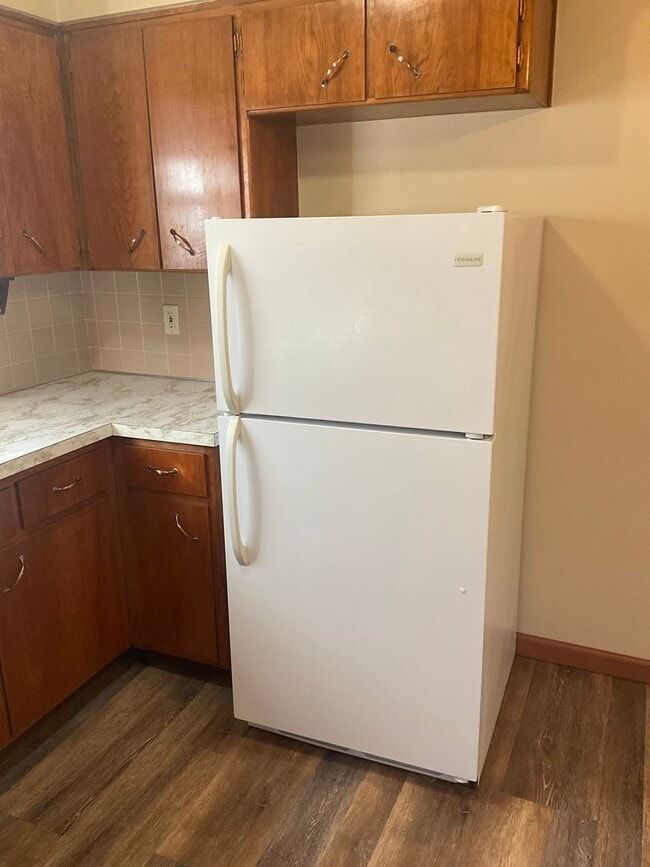 111 Winthrop Dr in Belleville, IL - Building Photo - Building Photo