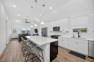 18830 Shadowfax Trl in Tomball, TX - Building Photo - Building Photo