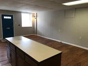 3289 E Thompson St, Unit 1st Floor in Philadelphia, PA - Building Photo - Building Photo