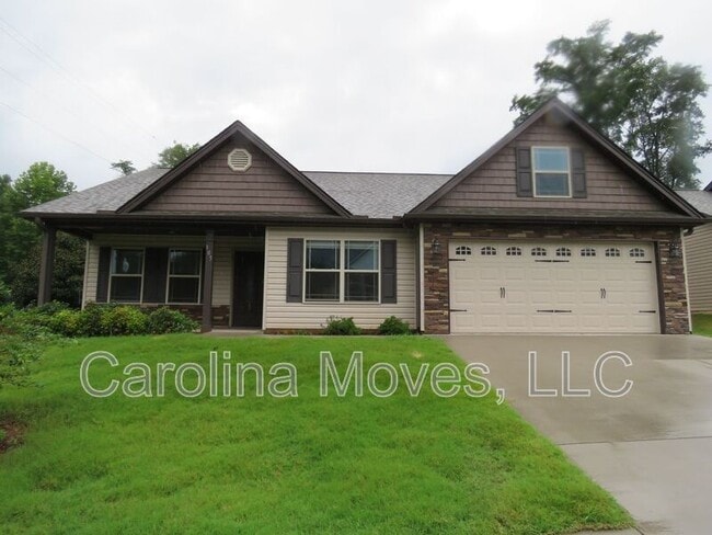 property at 105 Dellwood Dr