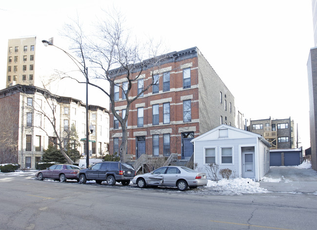 1763 N Wells St in Chicago, IL - Building Photo - Building Photo