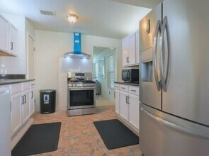 831 Rouse St in Houston, TX - Building Photo - Building Photo