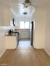 1008 7th St in Santa Monica, CA - Building Photo - Building Photo