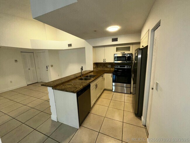 2103 Renaissance Blvd