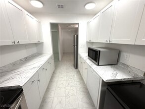 3924 Mount Charleston Dr in Pahrump, NV - Building Photo - Building Photo