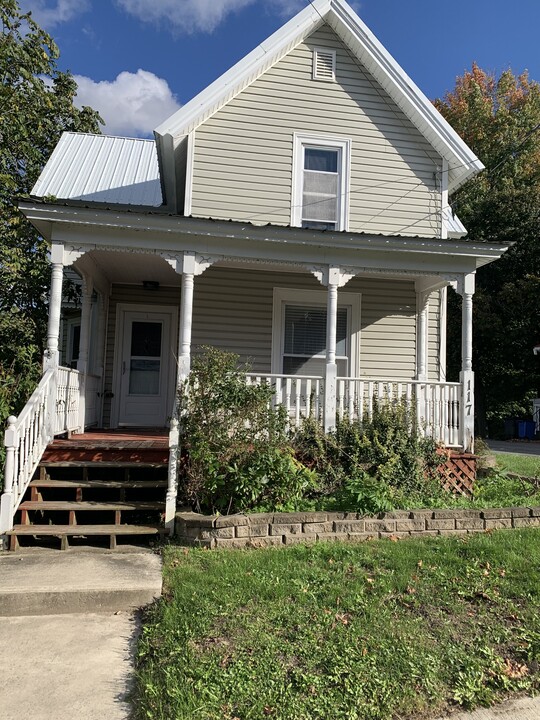 117 S Main St in Black River, NY - Building Photo