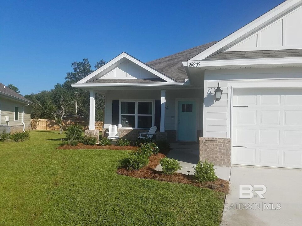 26205 St Lucia Dr in Orange Beach, AL - Building Photo