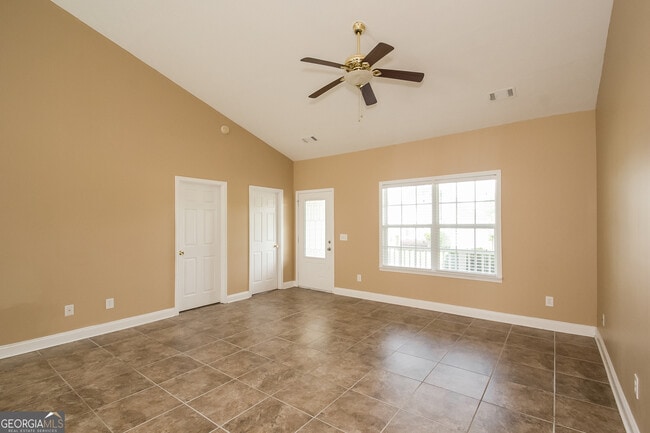 90 Millstream Dr in Dallas, GA - Building Photo - Building Photo