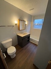 200 Baltimore St in Waterloo, IA - Building Photo - Building Photo