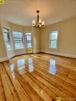 22 Anita Ter in Boston, MA - Building Photo