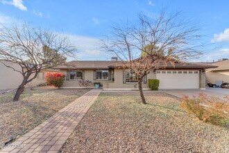 2447 E La Jolla Dr in Tempe, AZ - Building Photo - Building Photo