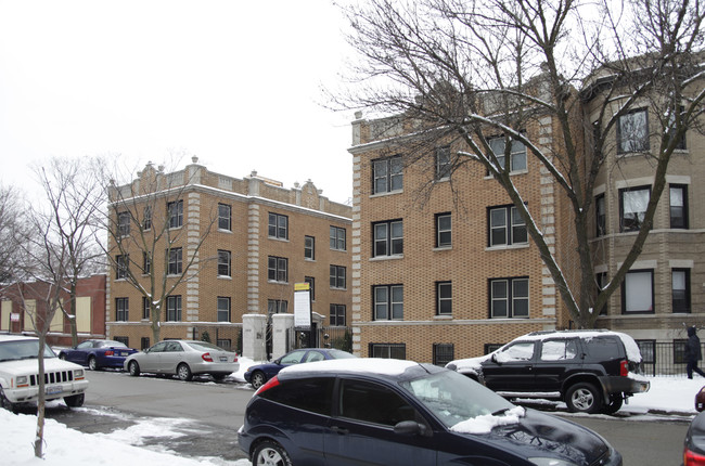 3806-3816 N Sheffield Ave in Chicago, IL - Foto de edificio - Building Photo