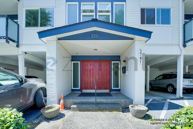 3711 26th Pl W in Seattle, WA - Building Photo - Building Photo