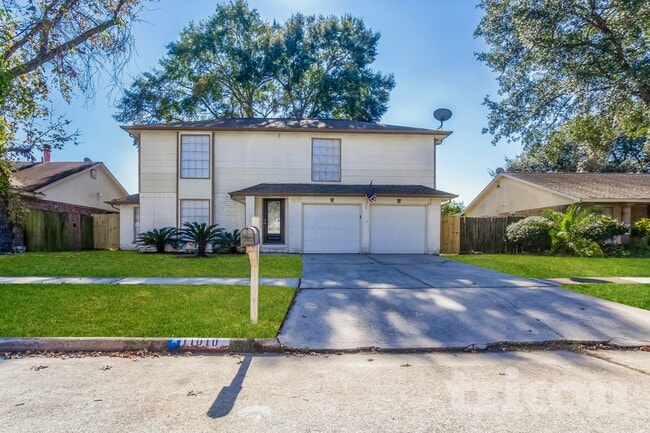 property at 11010 Maple Rock Dr