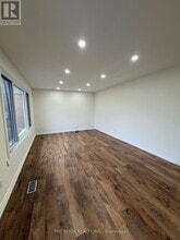 860 Florell Dr in Oshawa, ON - Building Photo - Building Photo