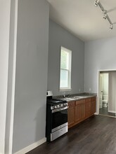 4538 Martin Luther King Jr Way in Oakland, CA - Foto de edificio - Building Photo