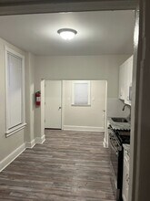 644 W Russell St in Philadelphia, PA - Building Photo - Building Photo