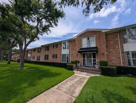 4715 Skillman St in Dallas, TX - Building Photo