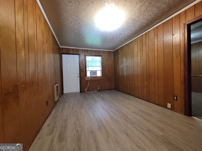 309 N Broad St in Winder, GA - Building Photo - Building Photo