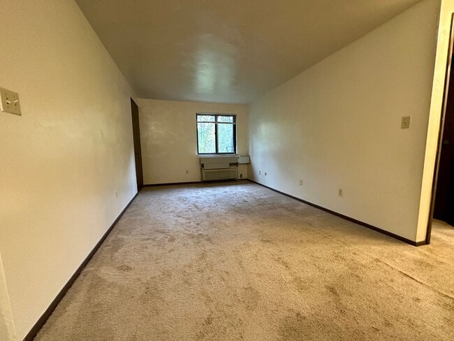 105 Kellywood Manor in New Kensington, PA - Building Photo - Building Photo