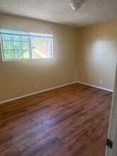 2608 Manhattan Ave, Unit A in Montrose, CA - Foto de edificio - Building Photo