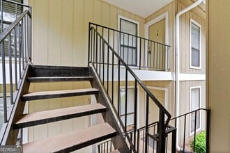 5137 Roswell Rd NE in Atlanta, GA - Building Photo - Building Photo