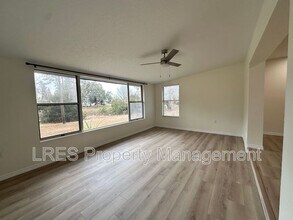 37019 Pine Meadows Ln in Umatilla, FL - Building Photo - Building Photo