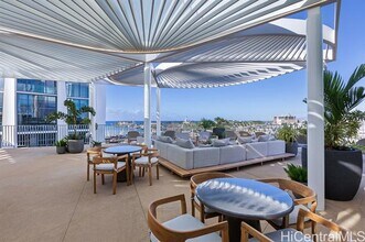 1000 Auahi St in Honolulu, HI - Foto de edificio - Building Photo