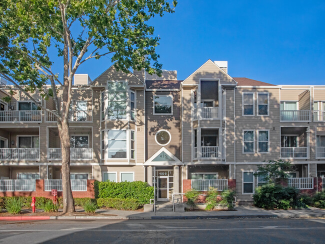 Ryland Mews in San Jose, CA - Building Photo - Building Photo