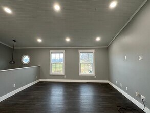 318 Webb Rd in Piney Flats, TN - Building Photo - Building Photo