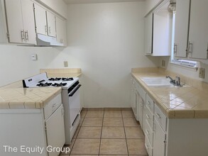 116 W Murray Ave in Visalia, CA - Building Photo - Building Photo