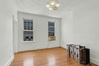 17 Hancock Ave in Jersey City, NJ - Building Photo - Building Photo