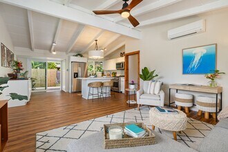 705 Paopua Loop in Kailua, HI - Building Photo - Building Photo