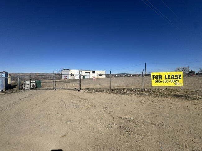 1851 Bisti Hwy in Farmington, NM - Building Photo - Building Photo