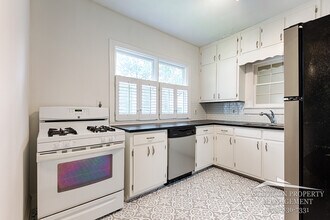 1160 Church St in Smyrna, GA - Building Photo - Building Photo