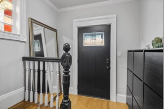 14 Everett St, Unit 2 in Medford, MA - Building Photo - Building Photo