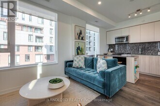 3100 Keele St in Toronto, ON - Building Photo - Building Photo