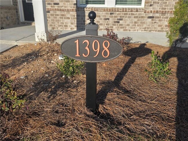 1398 High Fls Ln in Grayson, GA - Building Photo - Building Photo