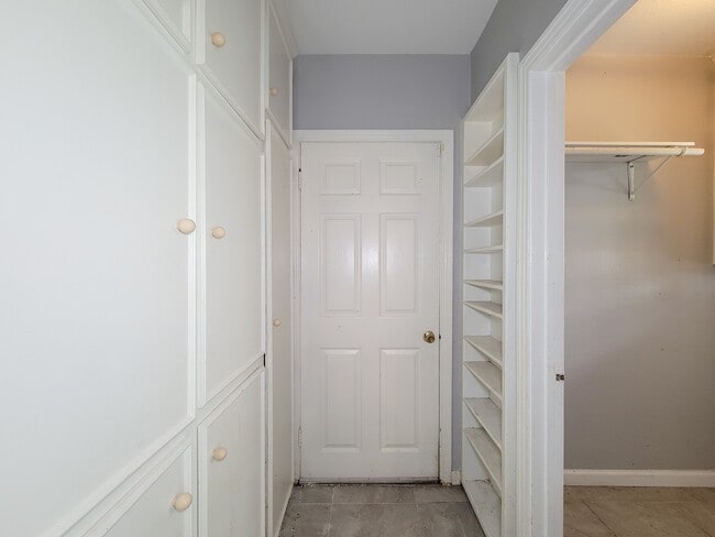 property at 1110 Woods Dr