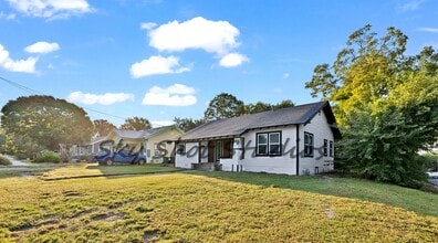 326 W Rainey St in Sherman, TX - Building Photo - Building Photo